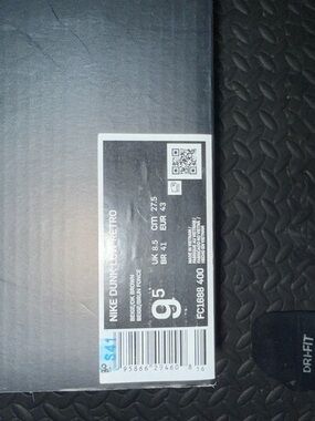 Nike Dunk Low Retro Box Label - Size 9.5